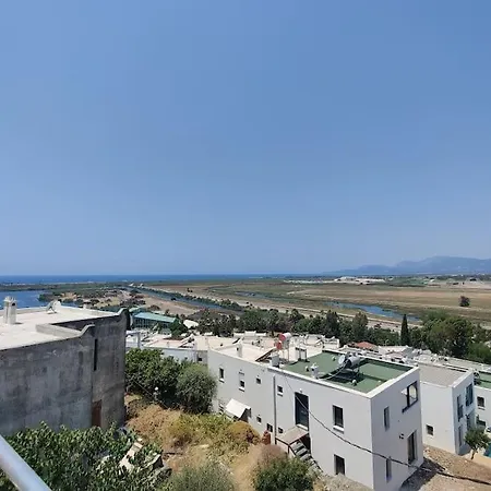 Serene 3-bed With Pool, Stunning Views & Access In 4*